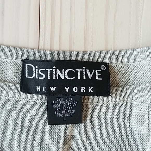 85/15 silk/poly silver glitter top - Picture 2 of 3